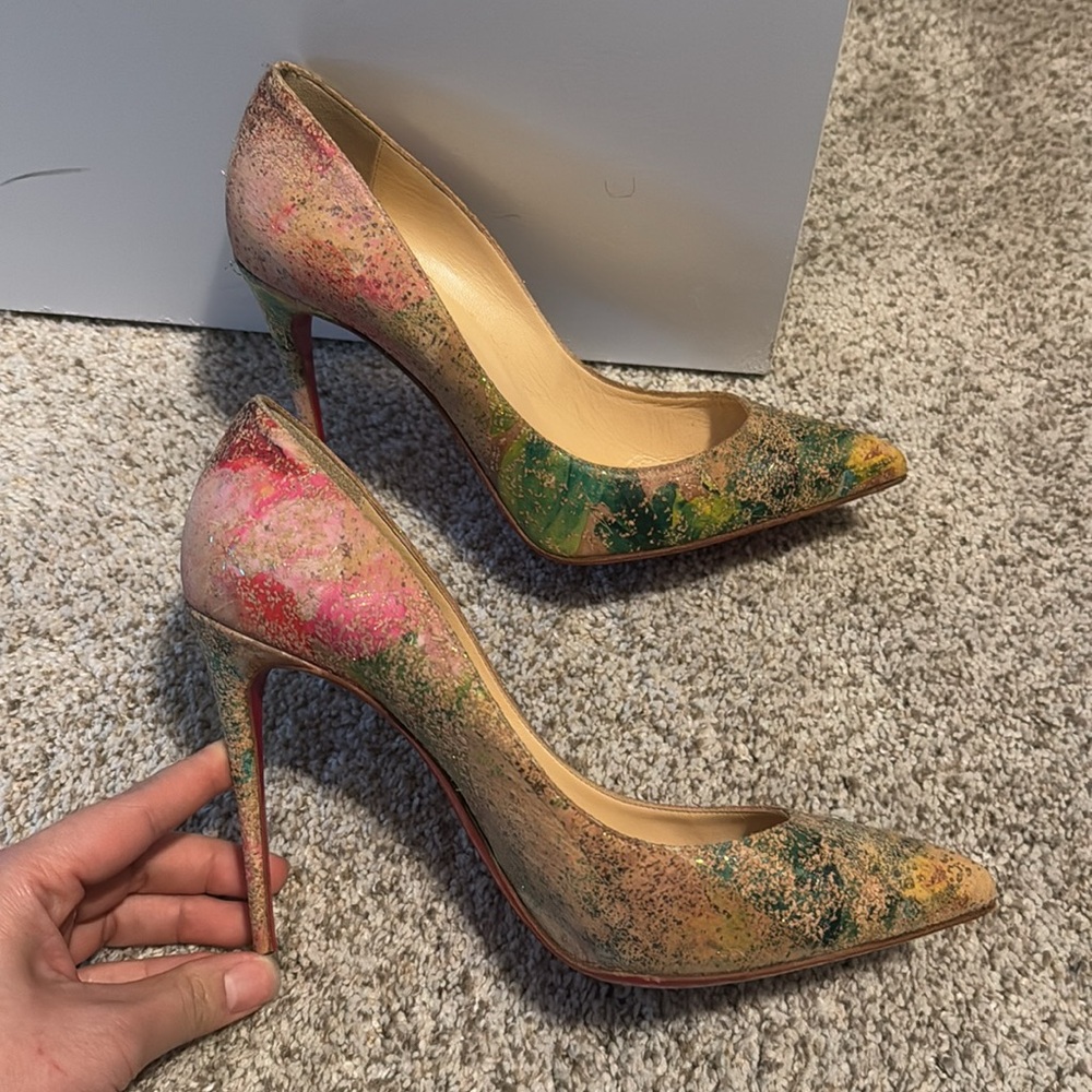 Christian Louboutin Pigalles follies - Picture 6 of 15